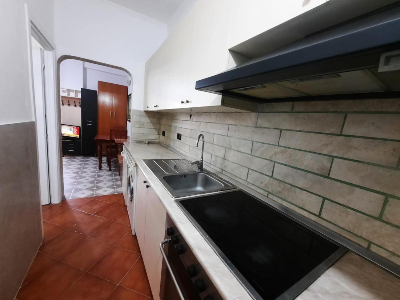 Lovely Appartament,1-d Apartment Tirana